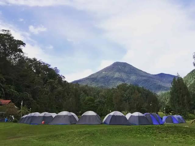 Tapian Ratu Camp Real Bukittinggi Exteriör bild