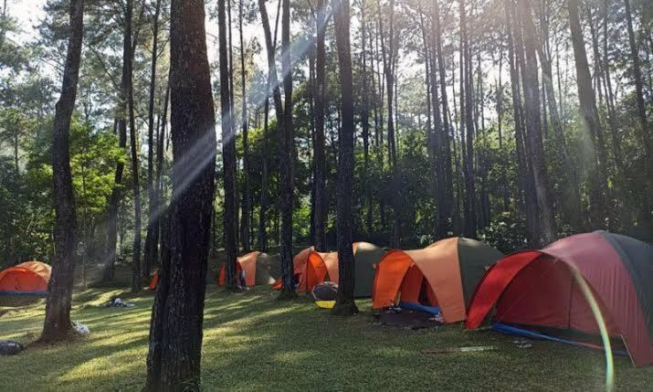 Tapian Ratu Camp Real Bukittinggi Exteriör bild