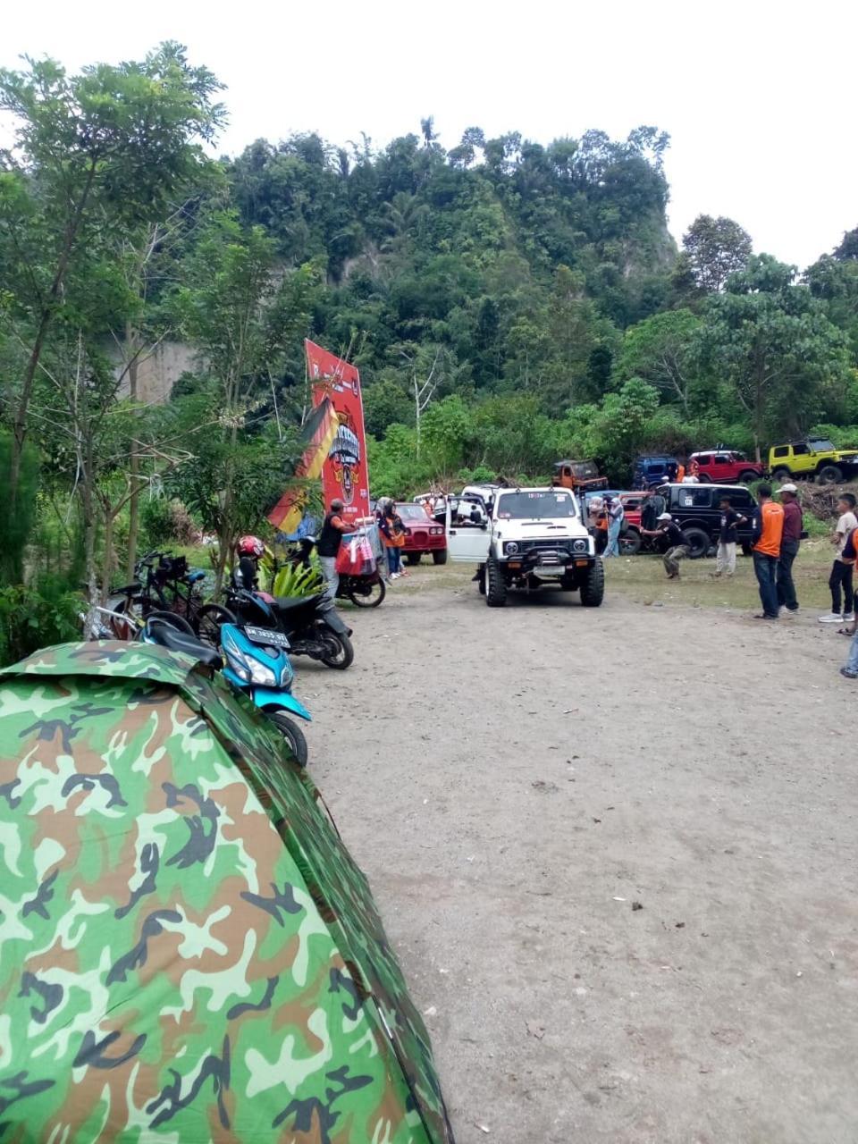 Tapian Ratu Camp Real Bukittinggi Exteriör bild